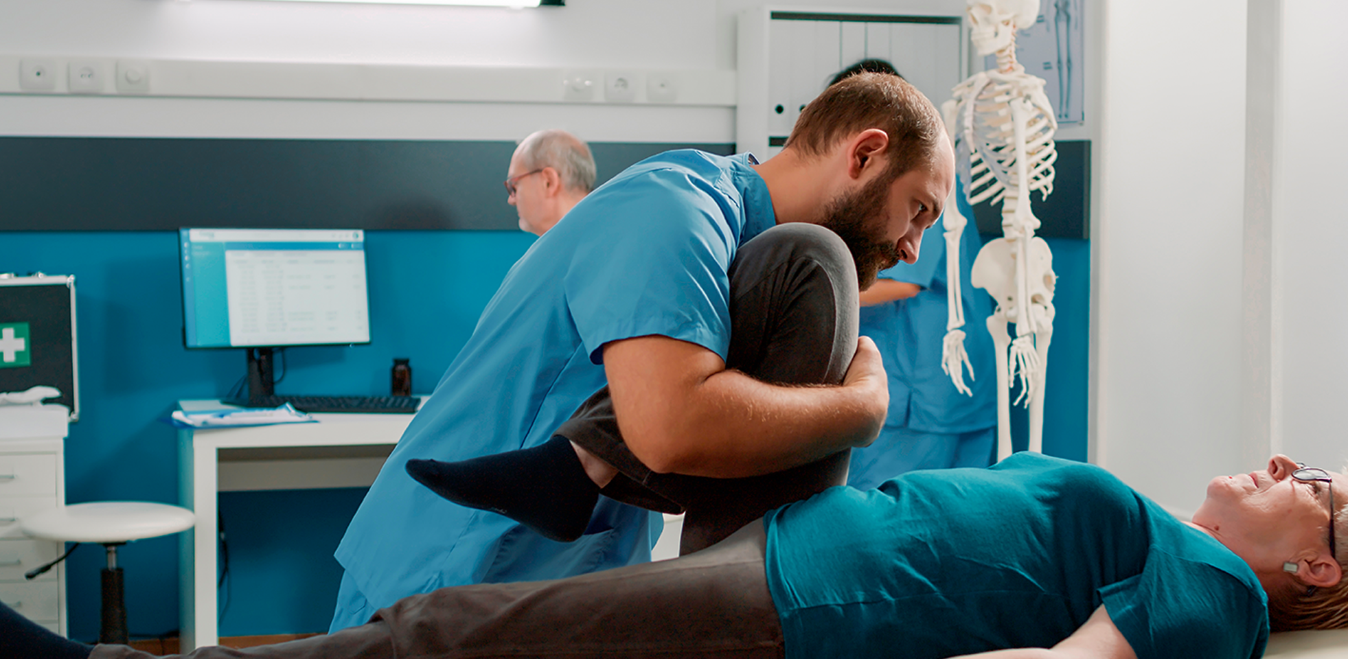 Read more about the article Como é a Reabilitação após Cirurgia de Coluna?